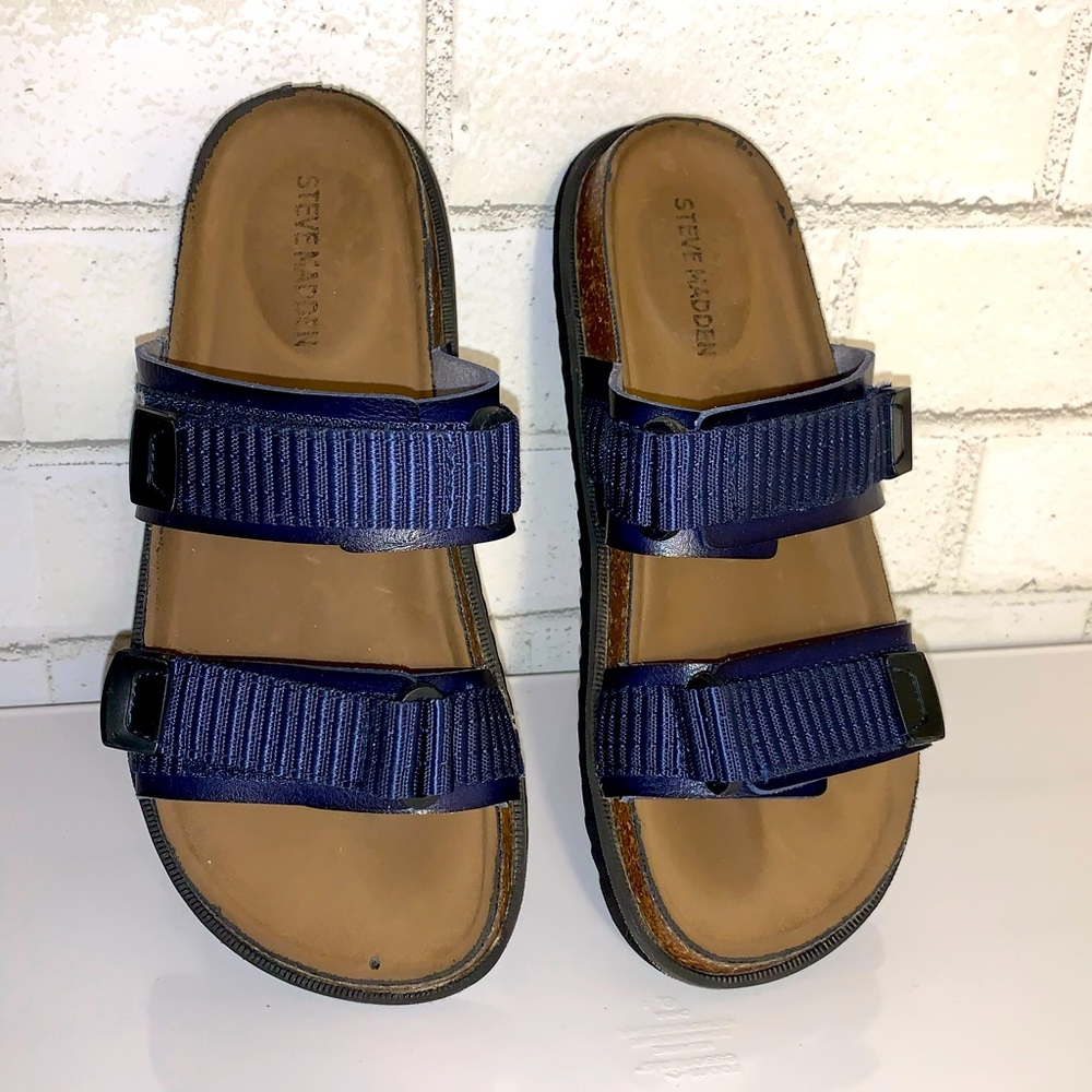 Navy Blue Boys Sandals Steve Madden Size 2